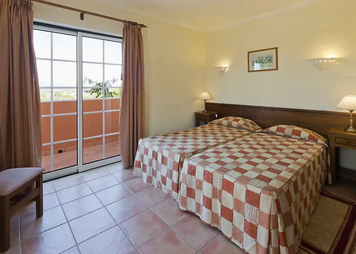 Colina Da Lapa Ferragudo (Faro)