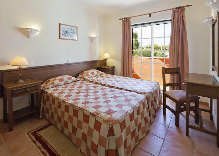 Colina Da Lapa Ferragudo (Faro)