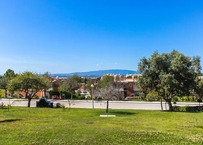 Colina Da Lapa Ferragudo (Faro)