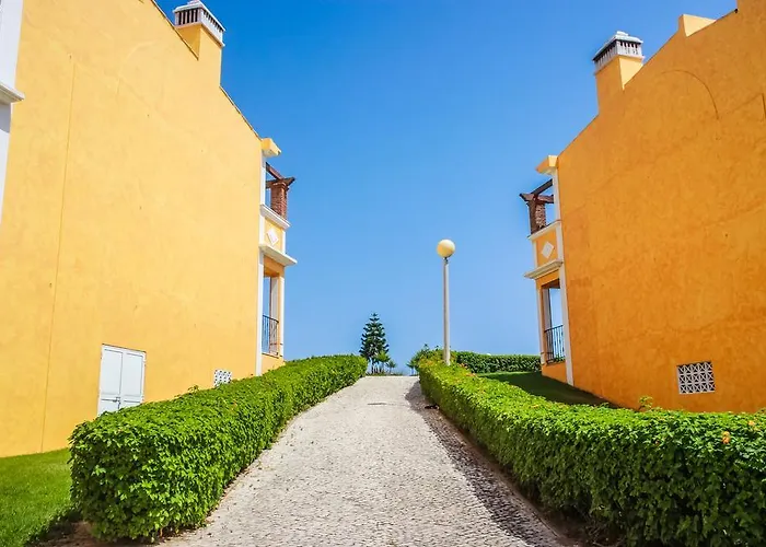 Colina Da Lapa Ferragudo (Faro)